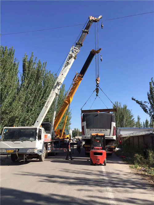 易门县港口集装箱搬运案例